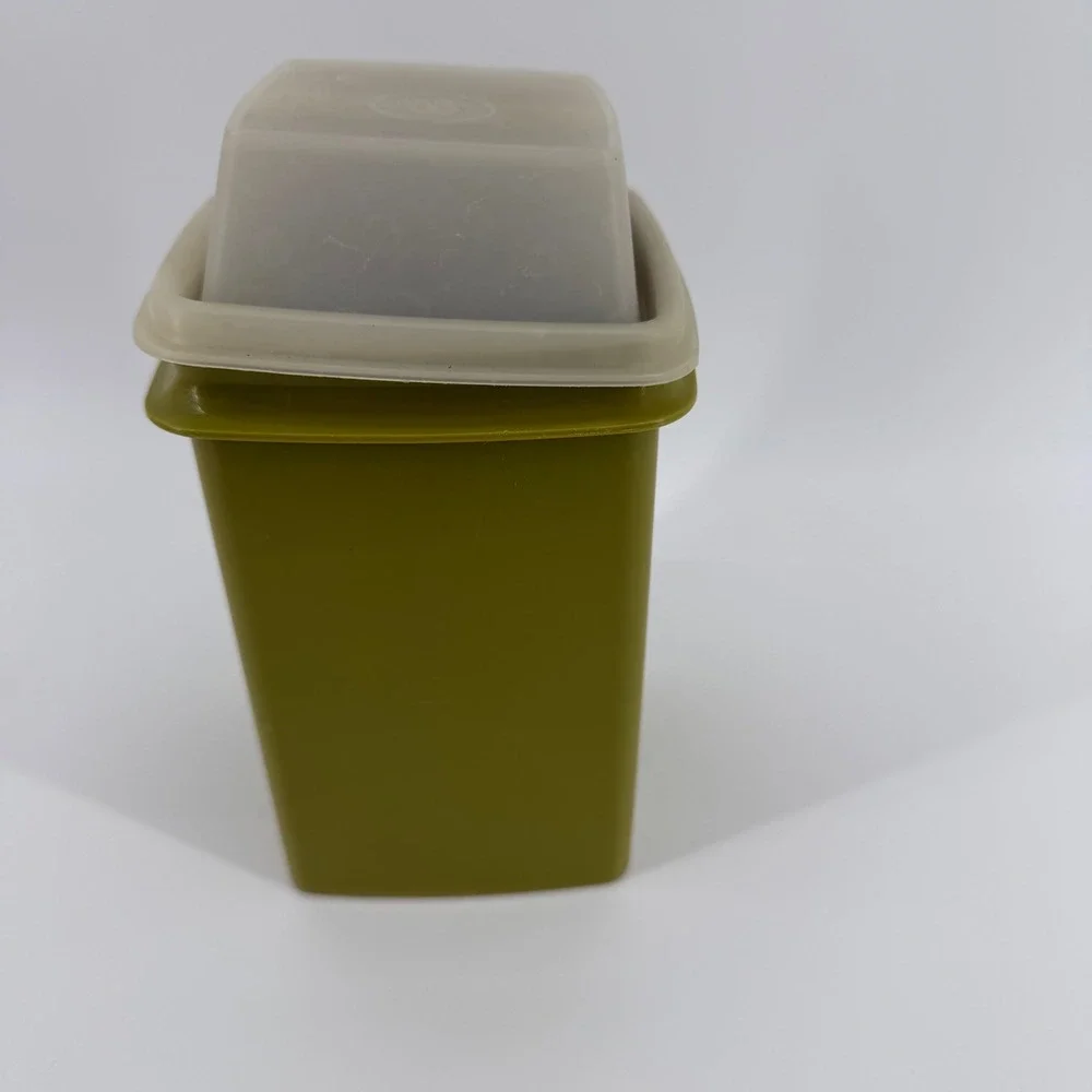 Vintage Tupperware Pickle Keeper Pick A Dill Olive Green 1330-10 Lid & Container